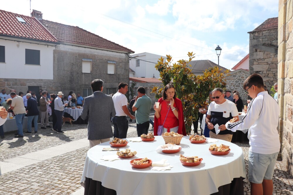  Pão, folclore e gastronomia no Festival do Pão de Vila Cova à Coelheira - Jornal do Centro