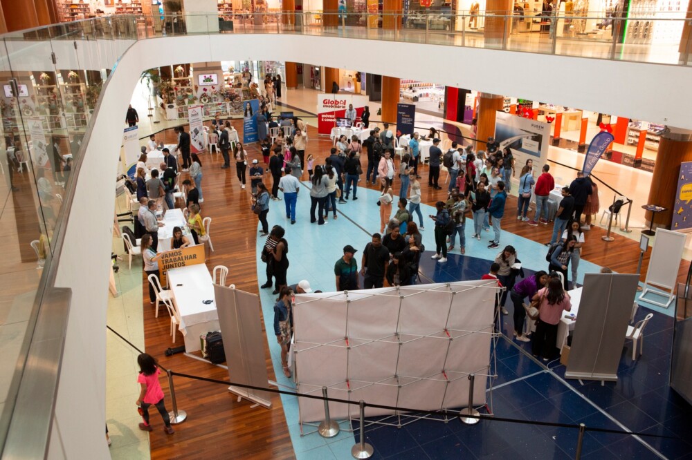  Viseu: Palácio do Gelo recebe feira de emprego este fim de semana - Jornal do Centro