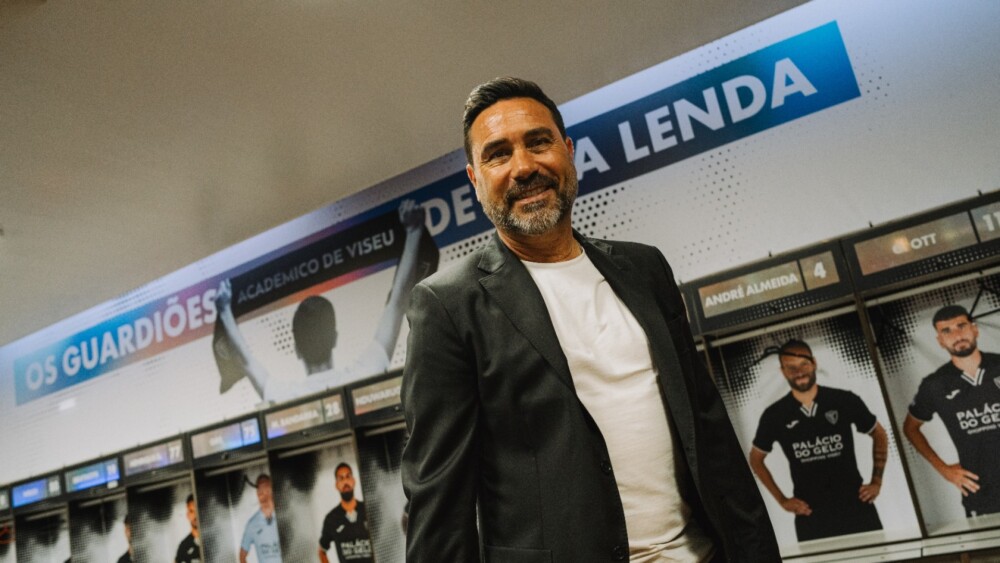  Treinador do Académico de Viseu eleito o melhor de agosto - Jornal do Centro