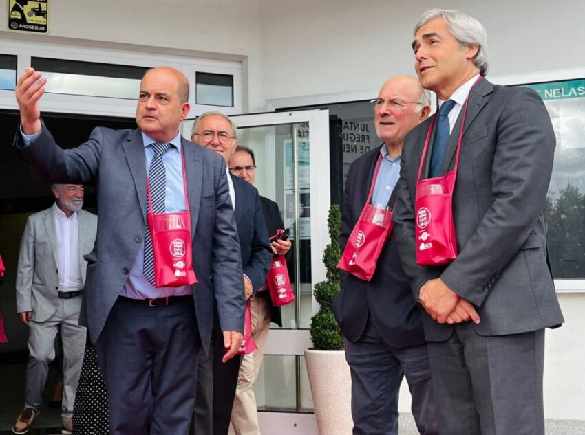  Feira do Vinho do Dão: Setor do vinho é “absolutamente central, vital e estratégico”, diz ministro da Defesa - Jornal do Centro