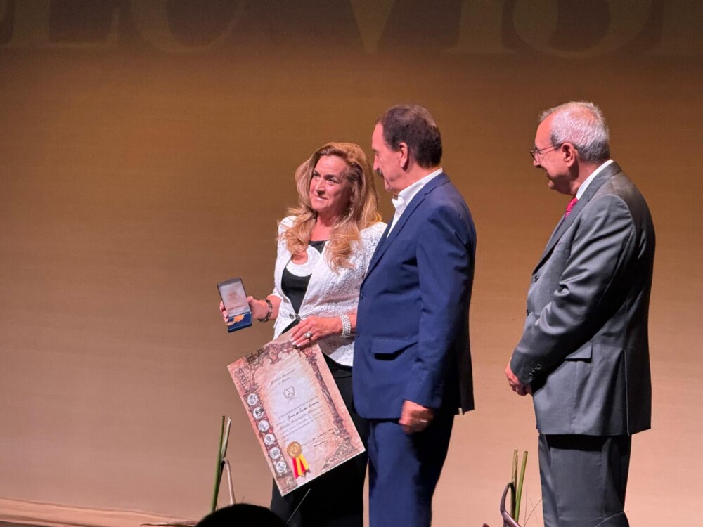  Entregues medalhas de mérito municipal a quem contribui para a afirmação de Viseu - Jornal do Centro