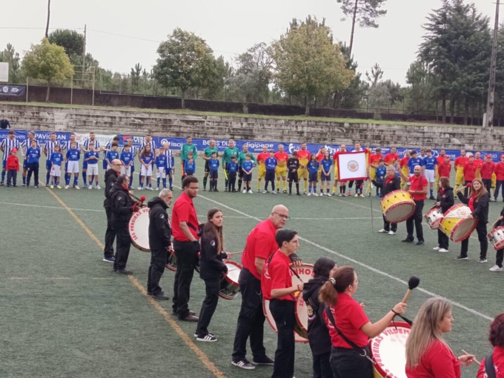 Jogo solidário juntou veteranos de Viseu e antigas glórias do FC Porto - Jornal do Centro