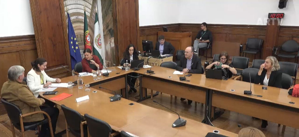  Movimento exige no Parlamento a reabertura de urgência pediátrica em Viseu - Jornal do Centro