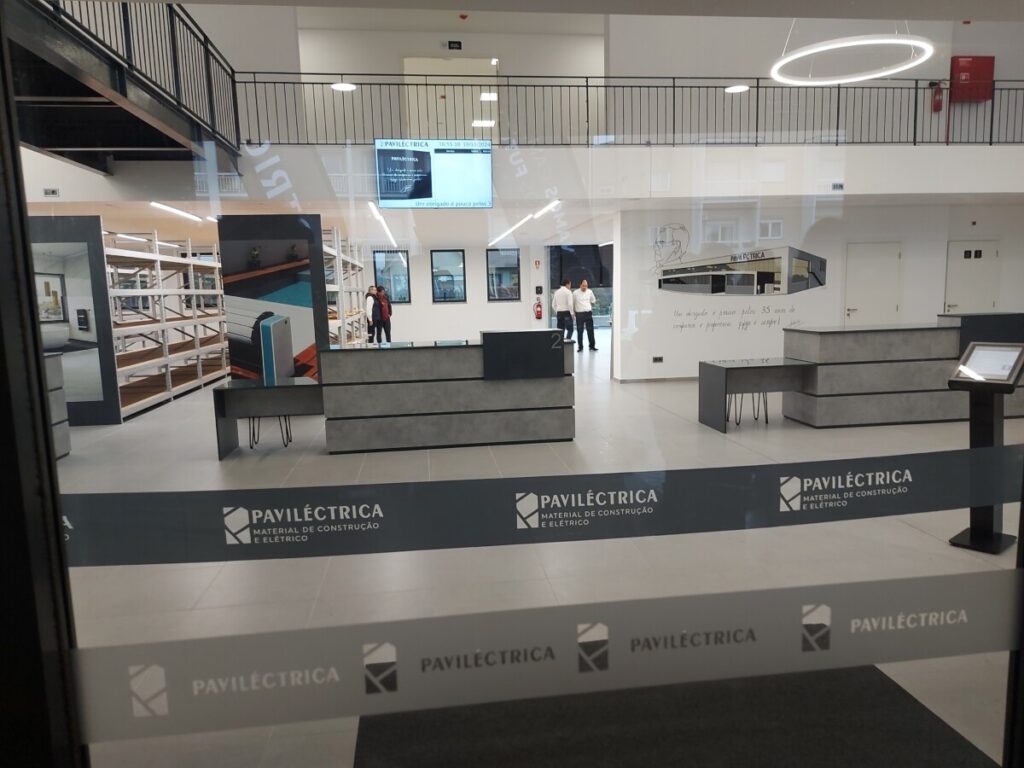  Paviléctrica celebra 35 anos com inauguração de pavilhão em Viseu - Jornal do Centro