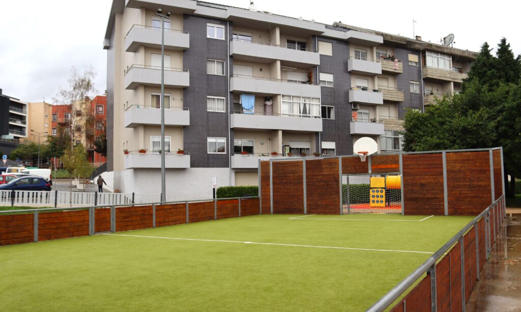  Lamego: 81 mil euros para requalificar polidesportivos na cidade - Jornal do Centro