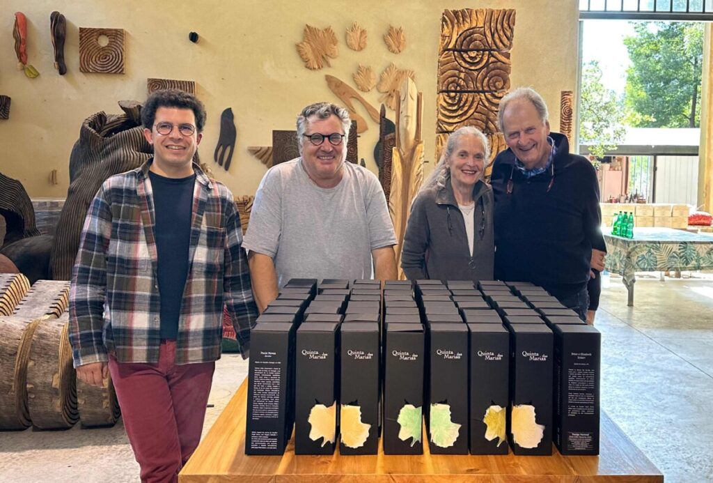  Quinta do Dão com rótulos de vinho assinados por escultor de renome - Jornal do Centro