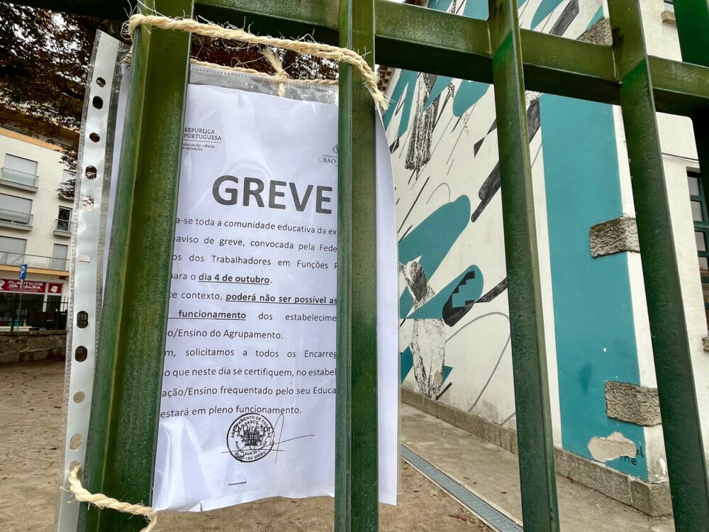 Dezenas de escolas encerradas no distrito de Viseu devido à greve de trabalhadores não docentes - Jornal do Centro