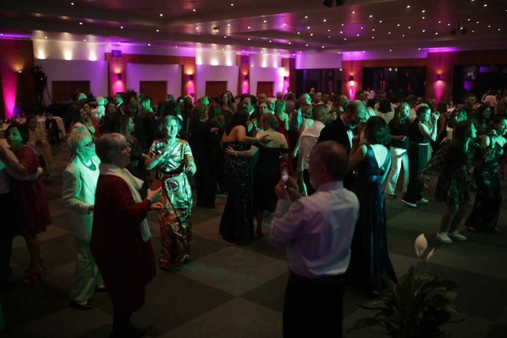 Homenagens e angariação de fundos na gala da Freguesia de Viseu - Jornal do Centro