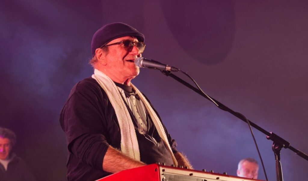  Concerto solidário dos Bombeiros Voluntários de Viseu com José Cid na Aula Magna do IPV - Jornal do Centro