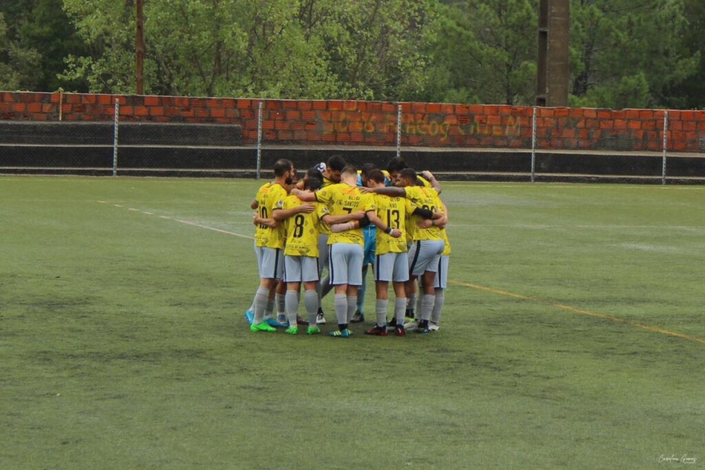  Associação de Futebol de Viseu remarca, de novo, jornadas adiadas devido aos incêndios - Jornal do Centro