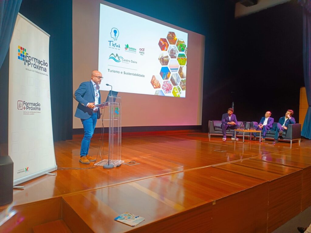  Castro Daire apresenta estratégia de certificação como destino turístico sustentável aos operadores do concelho - Jornal do Centro