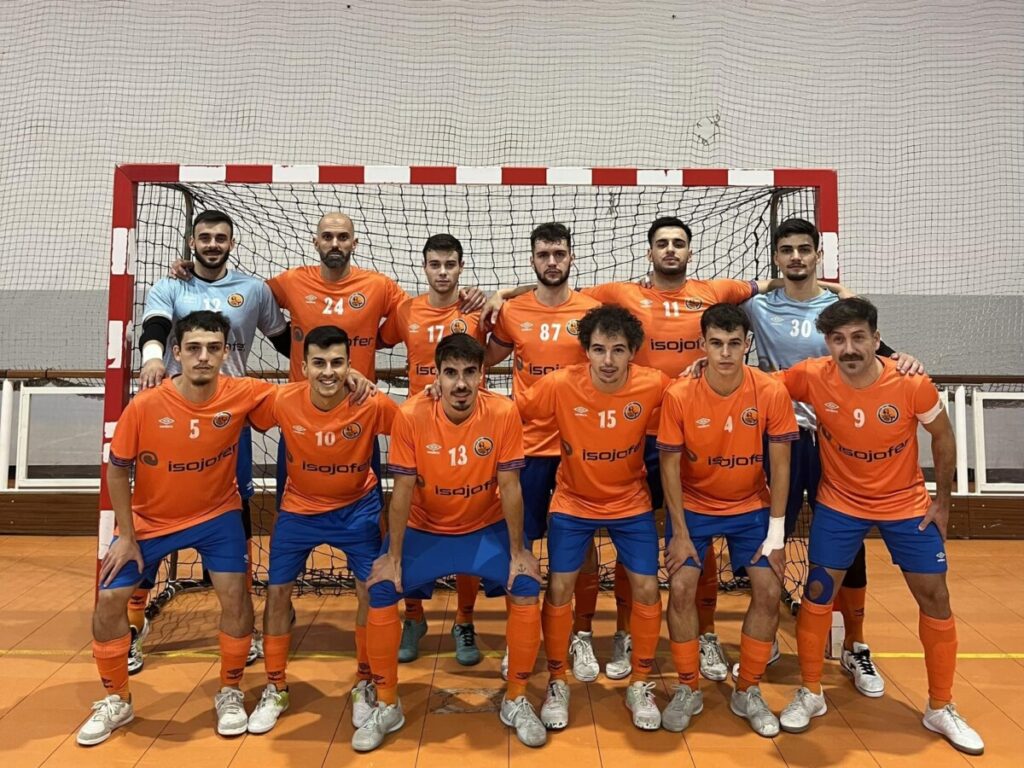  Futsal: Viseu 2001 lidera, ABC de Nelas sobe na tabela - Jornal do Centro