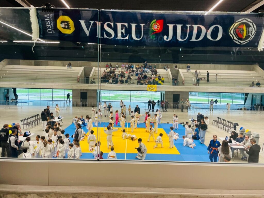  Judoca da Viseu Academia de Judo fica em sétimo lugar no Campeonato Nacional Universitário - Jornal do Centro