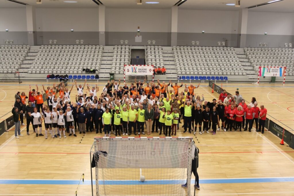  Lamego celebra atividade física com encontro de Walking Football - Jornal do Centro