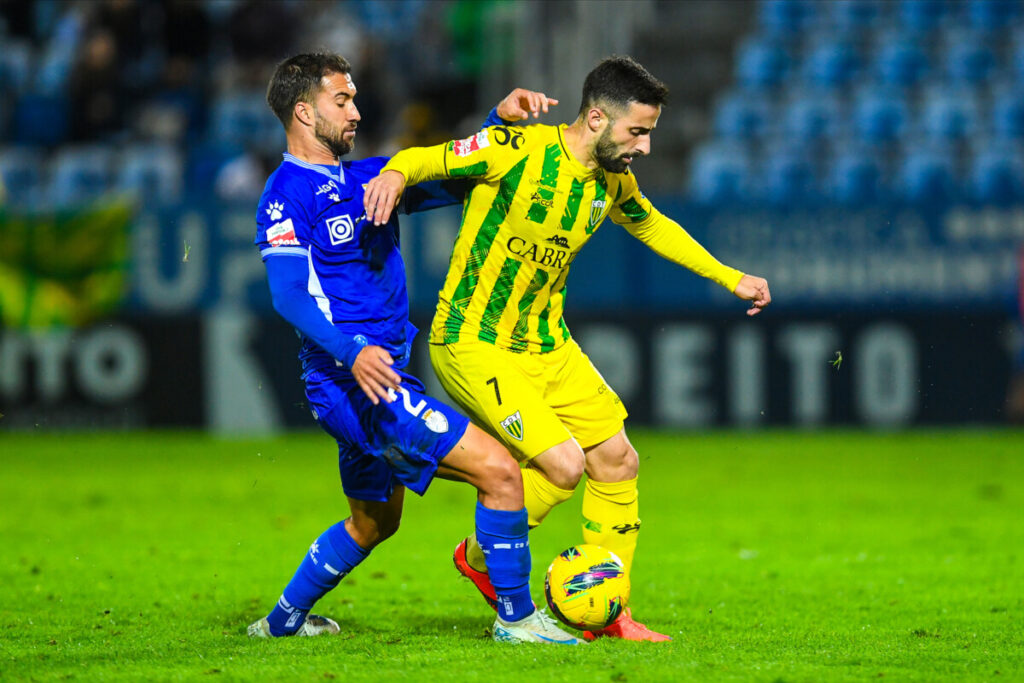  Tondela empata diante do Feirense e cede liderança na Segunda Liga - Jornal do Centro
