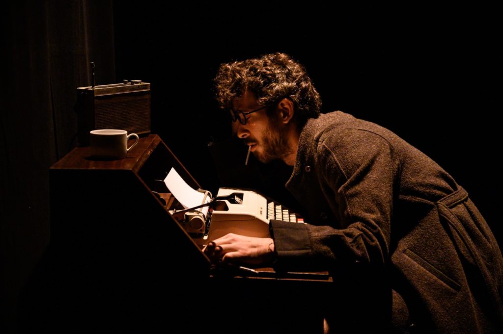  Espetáculo sobre os sonhos em cena no Teatro Ribeiro Conceição - Jornal do Centro