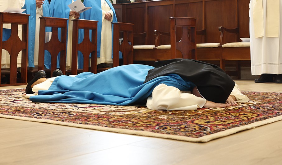  Irmã de 26 anos assume votos de obediência, castidade e clausura em Mosteiro de Viseu - Jornal do Centro