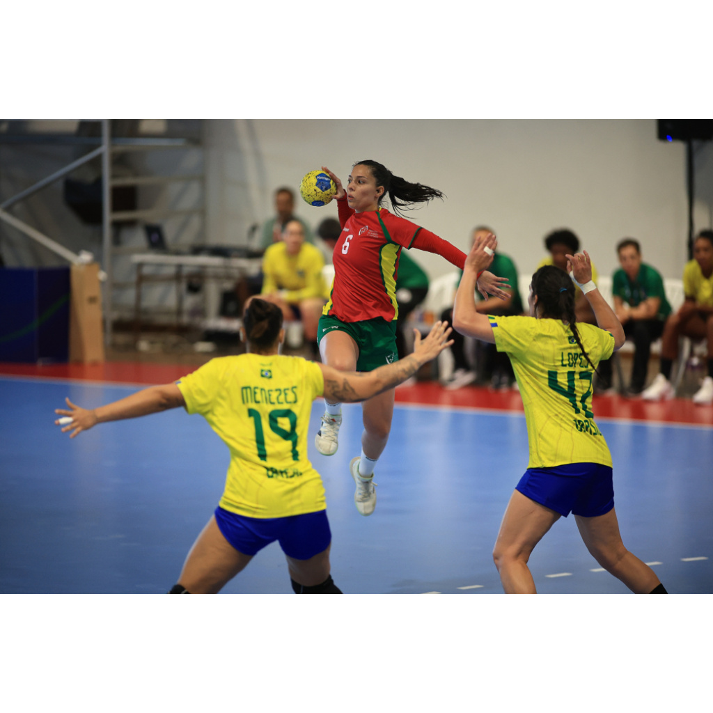 carolina monteiro academia sao pedro do sul portugal Jogadora da Academia de São Pedro do Sul chamada para o Europeu de andebol - Jornal do Centro