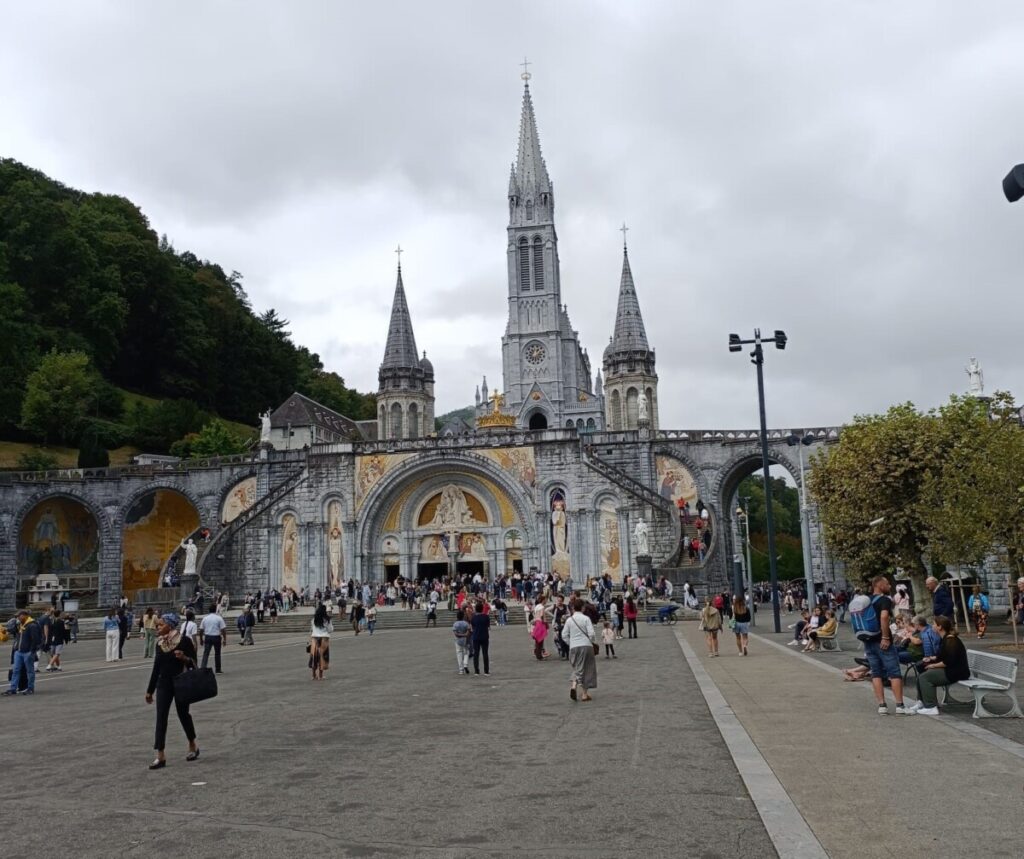  Diocese de Viseu organiza peregrinação a Lourdes (França) em 2025 - Jornal do Centro