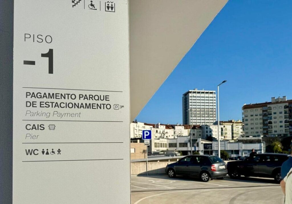  Autoridades alertam para estacionamento indevido junto à central de camionagem em Viseu - Jornal do Centro