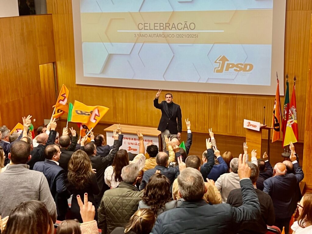  Autárquicas’25: Decisão sobre recandidatura de Fernando Ruas a Viseu só no próximo ano - Jornal do Centro