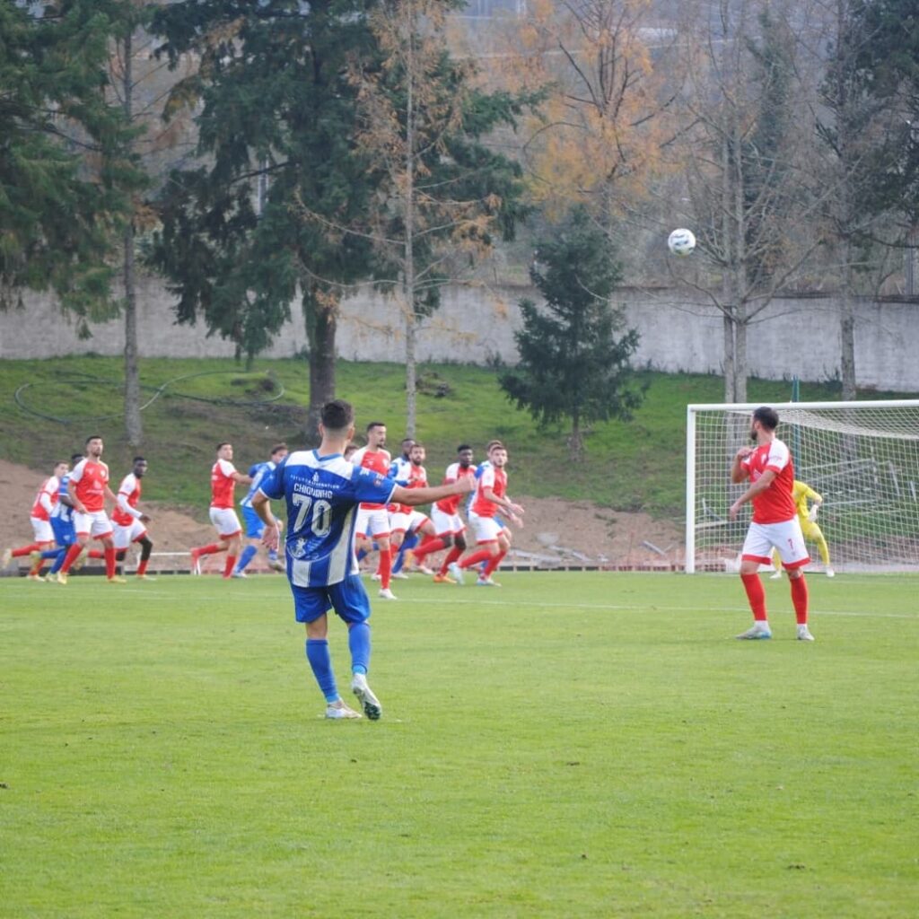  Cinfães vence jogo contestado pela SAD do Marco 09 - Jornal do Centro