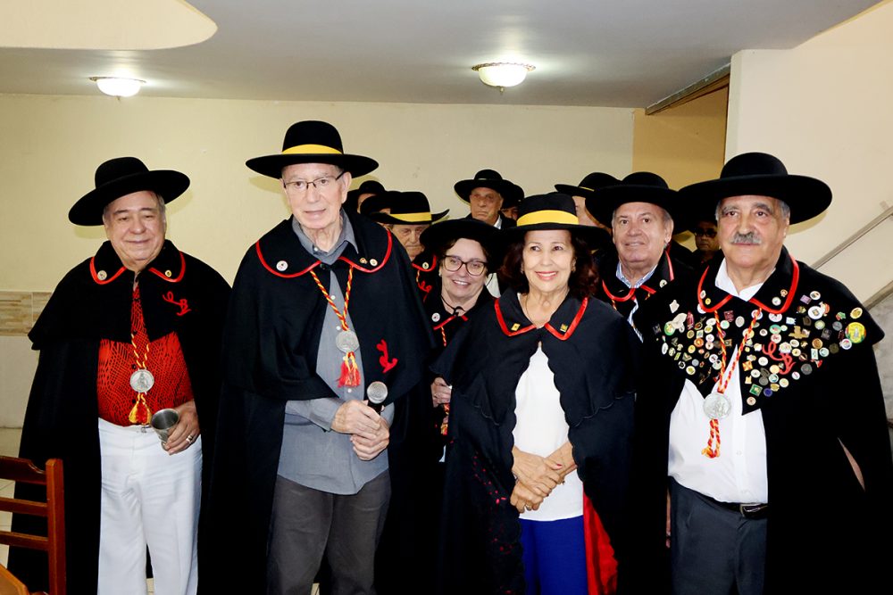  Confraria do Rio de Janeiro promove capítulo com a irmã “Grão Vasco” de Viseu - Jornal do Centro