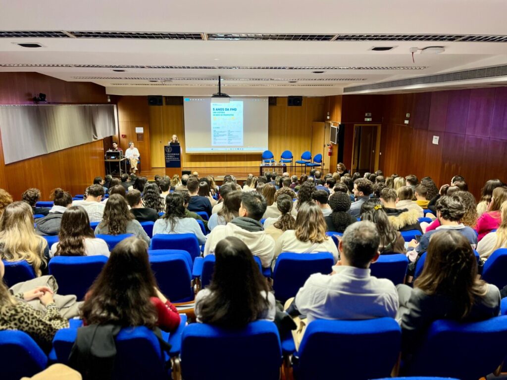  Ensino, investigação e responsabilidade social marcam Faculdade de Medicina Dentária de Viseu da Universidade Católica - Jornal do Centro