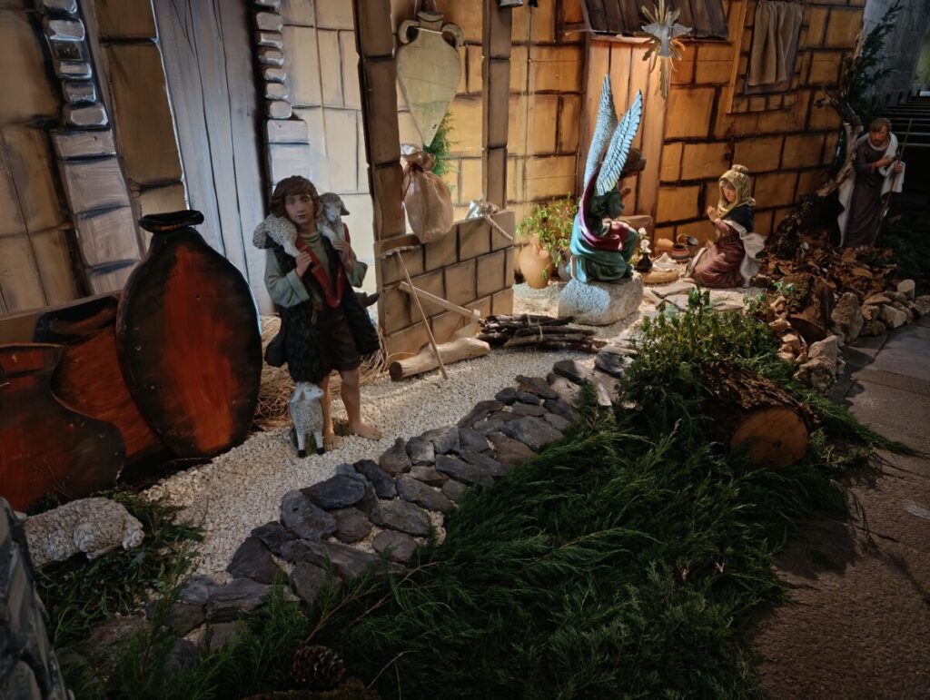  Sé de Viseu celebra Natal com presépio ‘em construção’ - Jornal do Centro