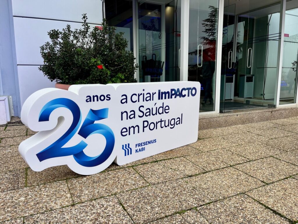 Farmacêutica de Tondela pede ao Governo que demore menos a pagar - Jornal do Centro