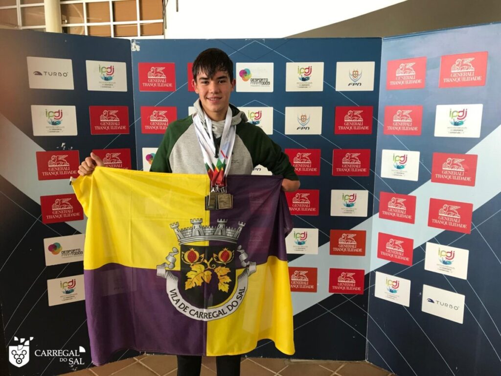  Nadador de Carregal do Sal é campeão nacional de inverno - Jornal do Centro