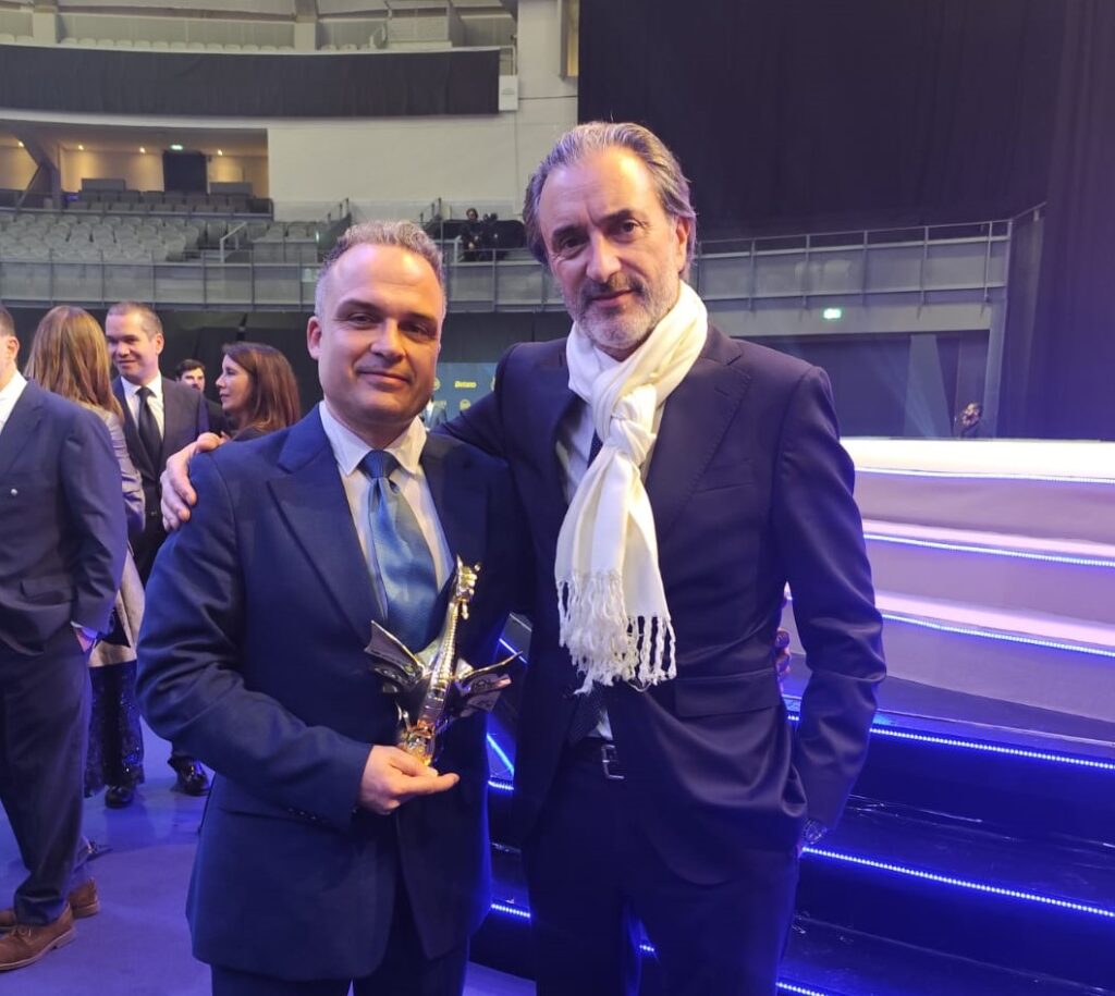  Casa do FCPorto de Viseu recebe Dragão de ouro - Jornal do Centro