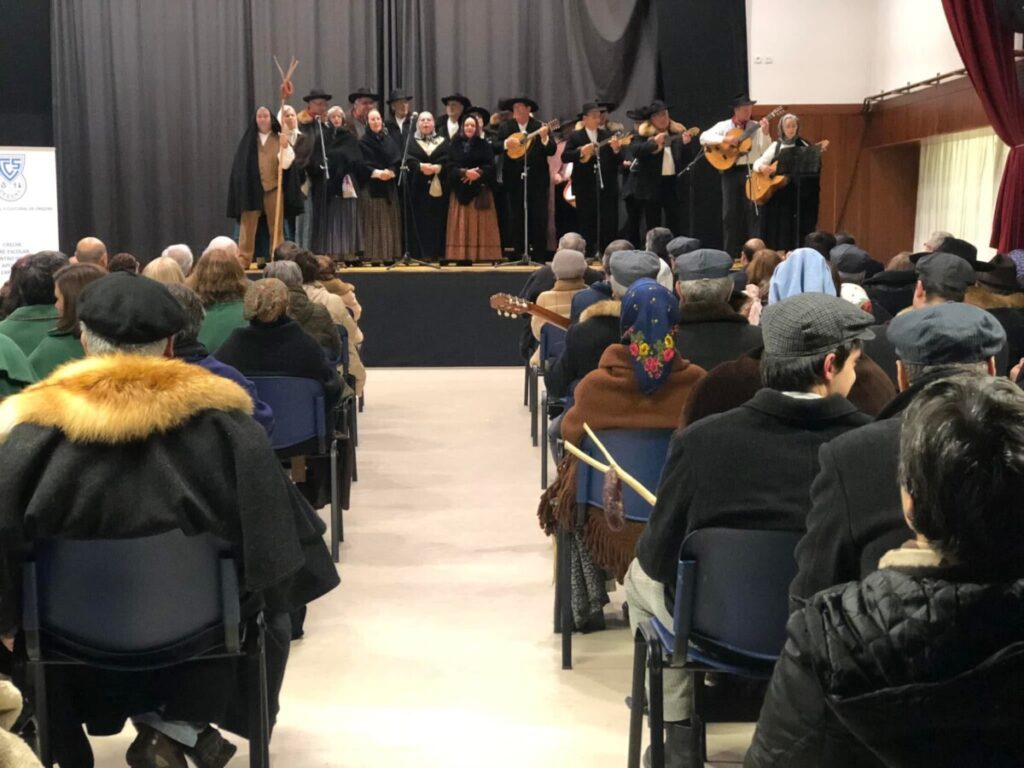  Em Orgens (Viseu) a tradição volta a cumprir-se e vão cantar-se as janeiras - Jornal do Centro
