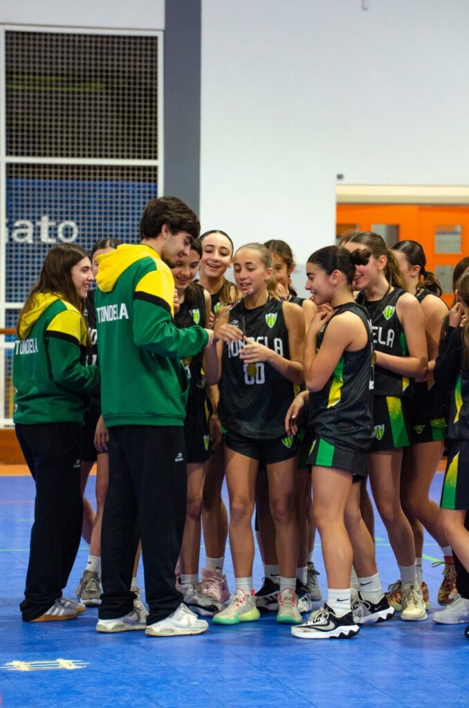  Viseu e Tondela vibram com finais dos campeonatos distritais de basquetebol - Jornal do Centro