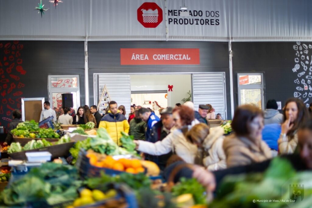  Nabo é “rei” ao som de saxofone este sábado no Mercado dos Produtores em Viseu