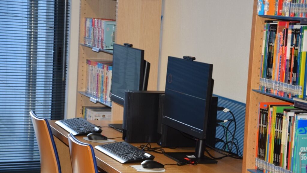  Bibliotecas de Viseu Dão Lafões recebem novos equipamentos informáticos - Jornal do Centro