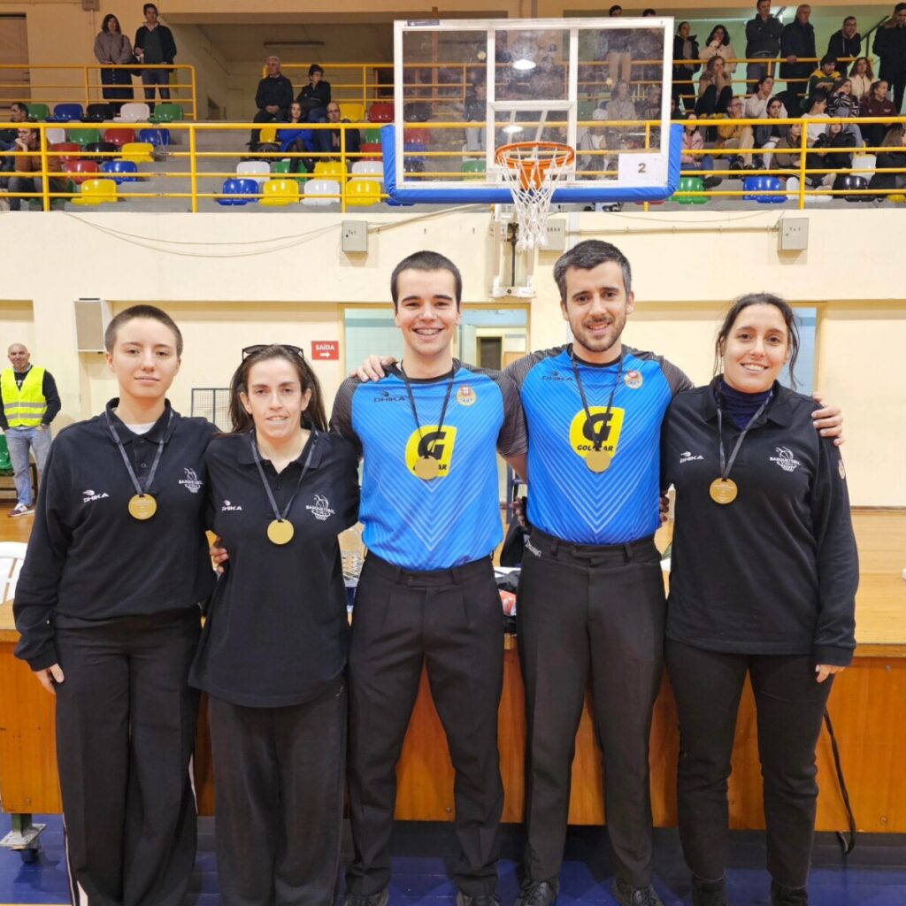  Basquetebol: Campeonatos distritais de Viseu de sub-18 terminam com vitórias de CD Tondela e CD Gumirães - Jornal do Centro