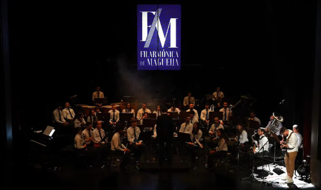  Filarmónica de Magueija e Rubén Simeó este domingo no concerto do Ano Novo de Lamego - Jornal do Centro
