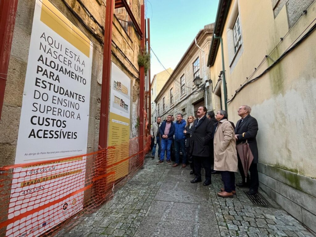  Assinado contrato para construção de alojamento de estudantes em Viseu - Jornal do Centro