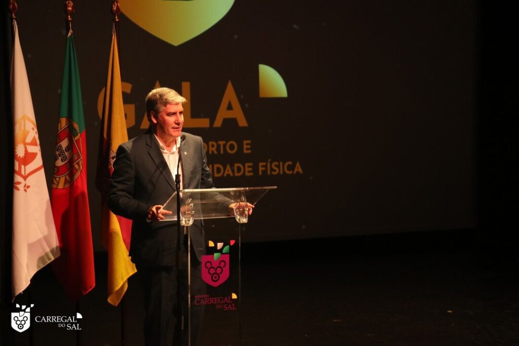  Quinze distinguidos na Gala do Desporto e Atividade Física de Carregal do Sal - Jornal do Centro