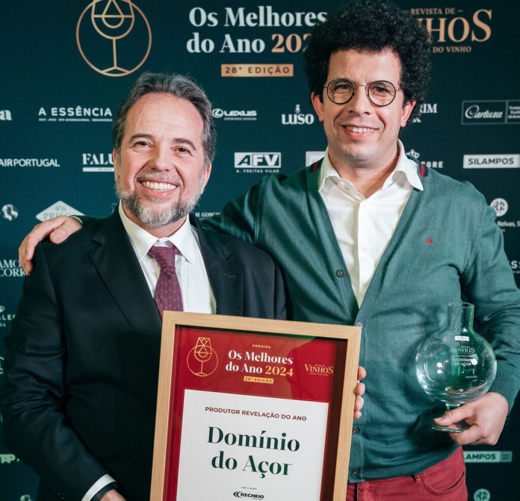 Quintas de Carregal do Sal e S. João da Pesqueira entre os “Melhores do Ano” para revista de vinho - Jornal do Centro