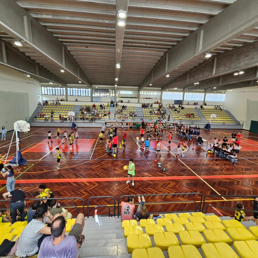  Associação de Basquetebol de Viseu assinala 36 anos - Jornal do Centro