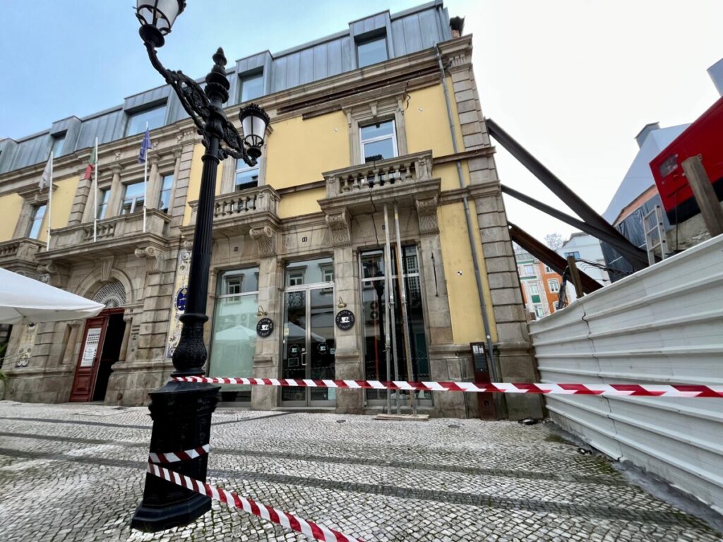  Associação Comercial de Viseu reabre metade do edifício - Jornal do Centro