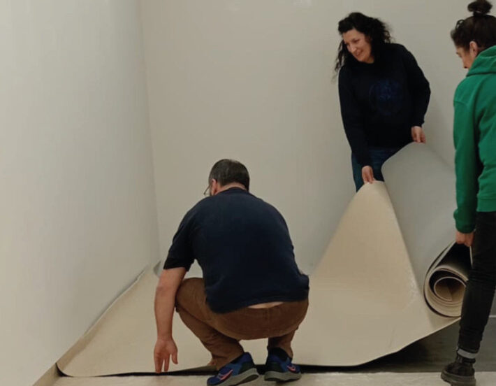 Este sábado é inaugurada uma exposição "quase toda a negro" em Viseu