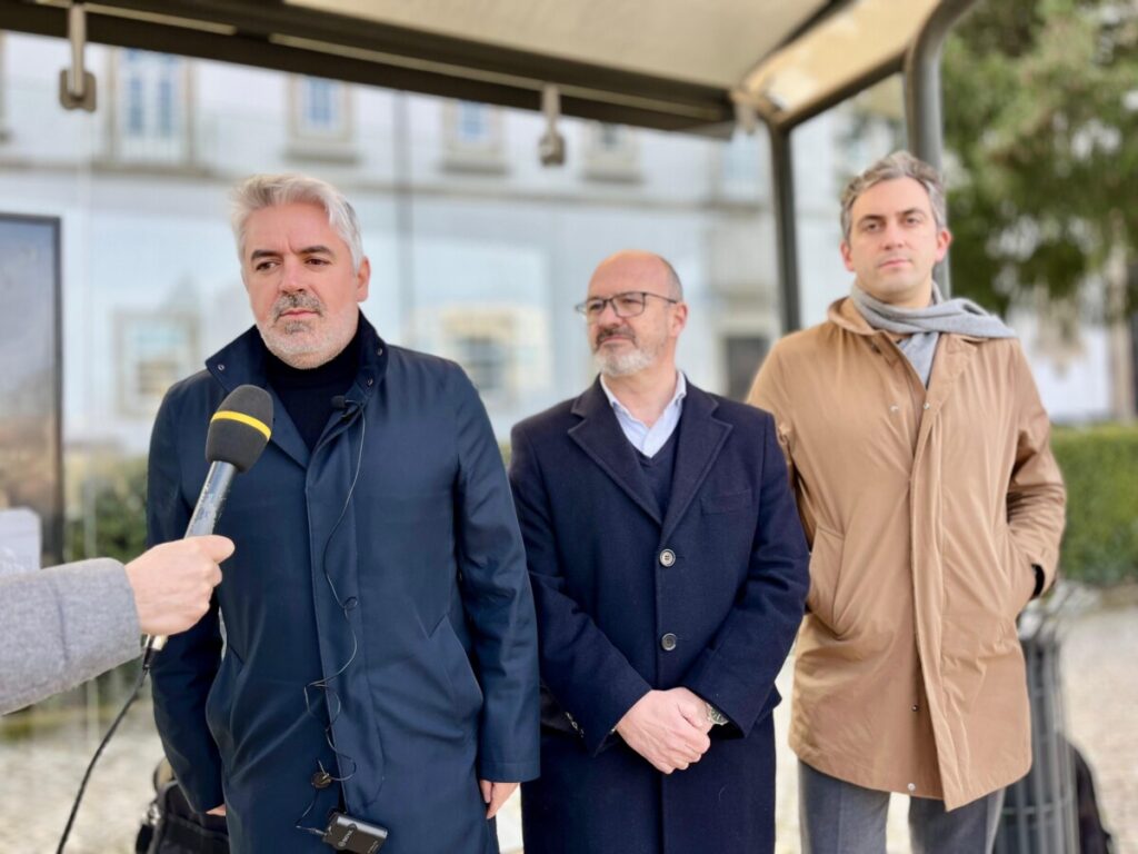  MUV/Viseu: PS exige solução imediata para os transportes e pedido de desculpa à população - Jornal do Centro