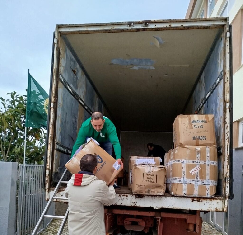  Associação de Viseu Trevo envia bens essenciais para a Ucrânia