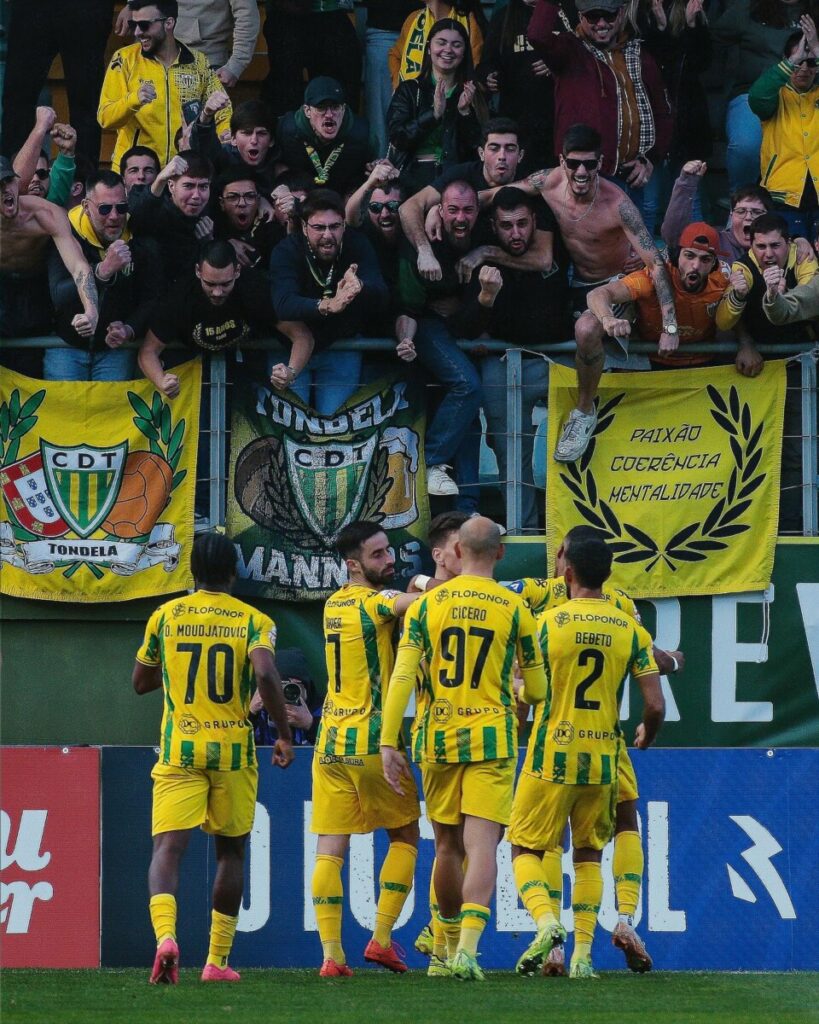  Tondela isola-se provisoriamente na liderança da II Liga ao vencer Mafra - Jornal do Centro