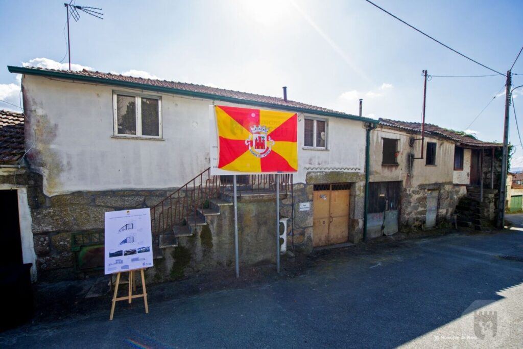  Câmara de Viseu recupera casa e transforma-a em habitação acessível em Calde - Jornal do Centro