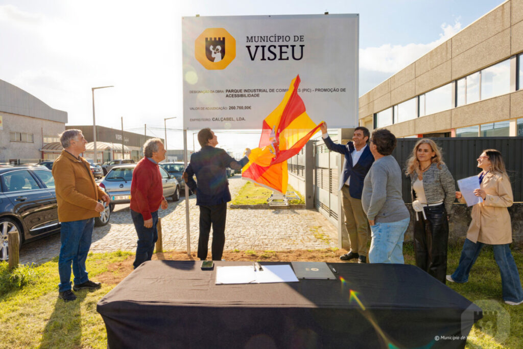  Passeios do Parque Industrial de Coimbrões (Viseu) renovados com investimento de 246 mil euros - Jornal do Centro