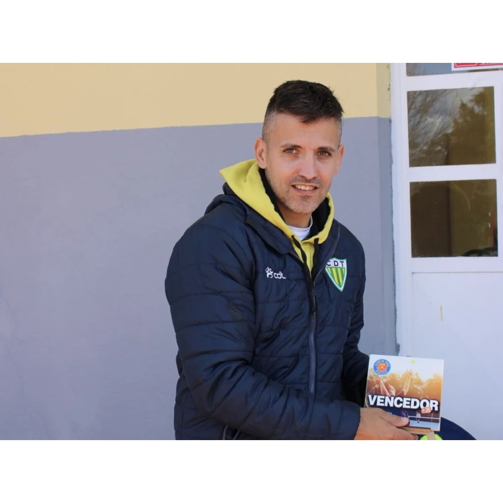  Tenista do CD Tondela vence Open Cidade de Gouveia